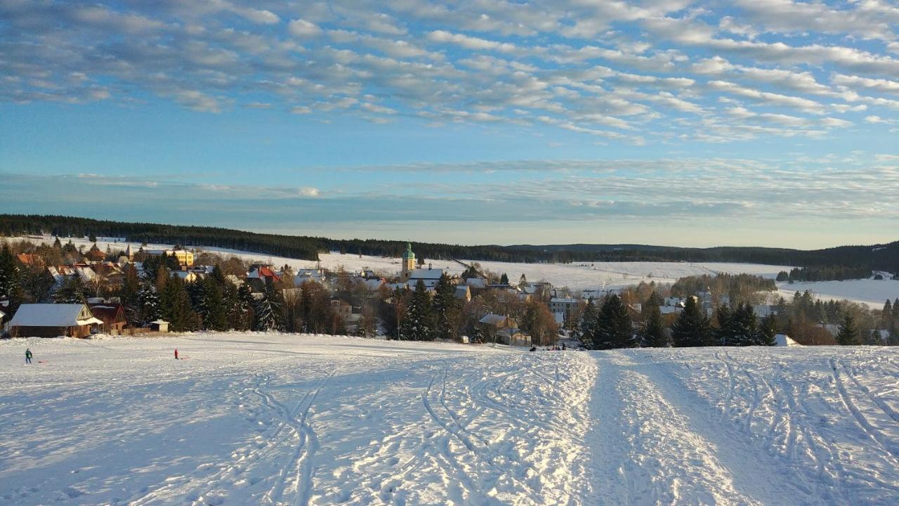 Apartmany U Muzea Horní Blatná エクステリア 写真